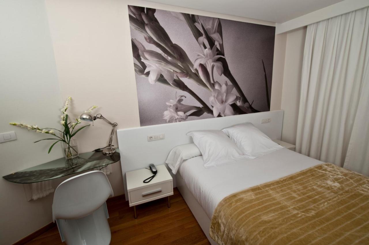 Hotel Lino Vigo Exterior foto